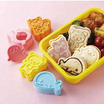 (4PC) Animals sandwich mini cutter set